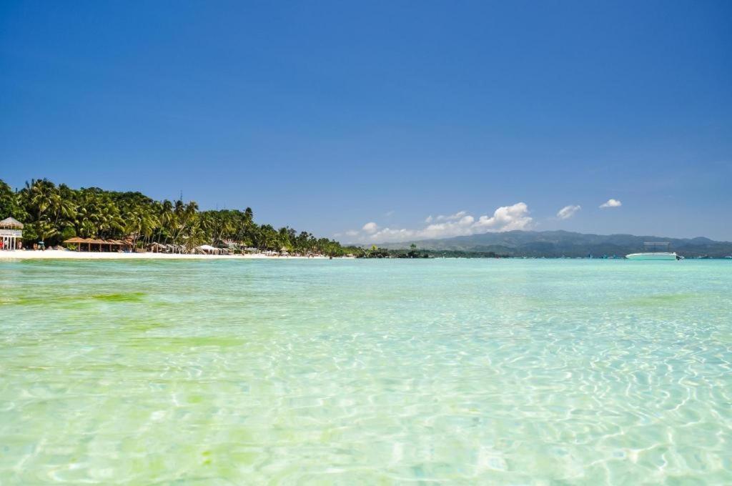 Fat Jimmy'S Hotel Boracay Balabag  Kültér fotó